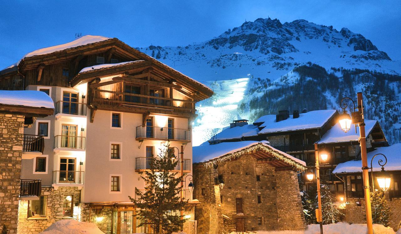 Maison De Famille Les 5 Freres Val d'Isere Bagian luar foto