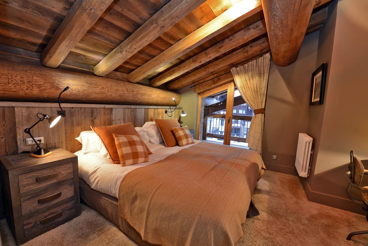 Maison De Famille Les 5 Freres Val d'Isere Bagian luar foto