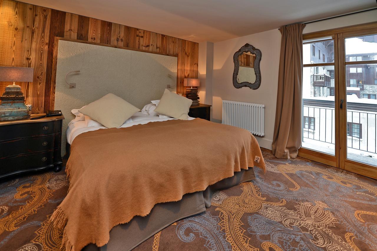 Maison De Famille Les 5 Freres Val d'Isere Bagian luar foto