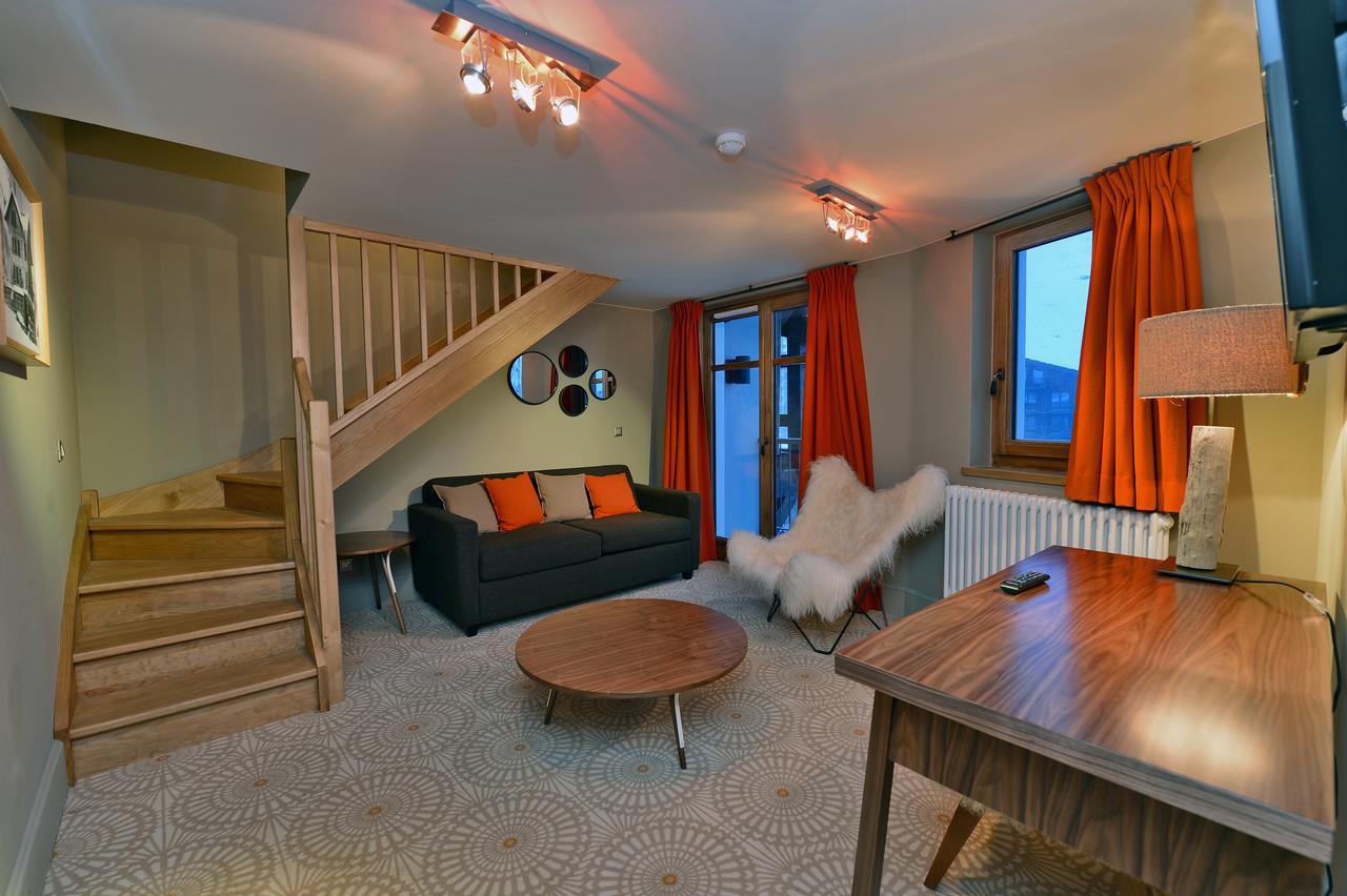 Maison De Famille Les 5 Freres Val d'Isere Bagian luar foto